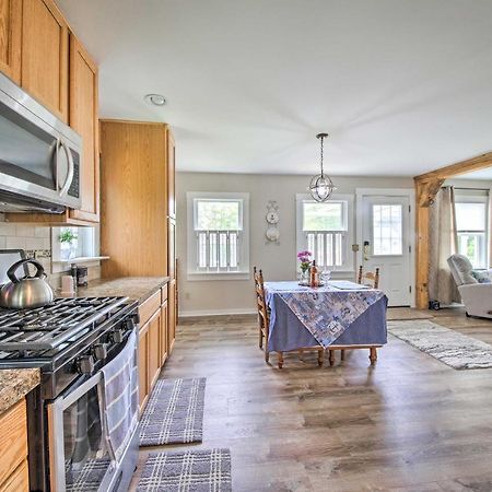 Charming East Boothbay Cottage With Large Yard! Экстерьер фото