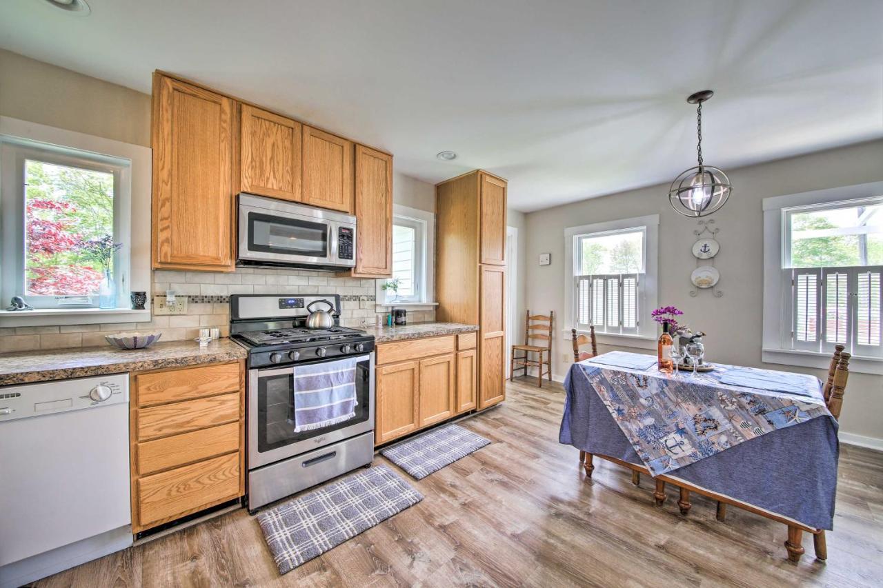 Charming East Boothbay Cottage With Large Yard! Экстерьер фото